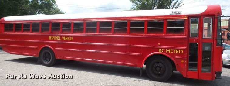 image for item DE2376 2005 Thomas Built Saf-T-Liner MVP EF school bus