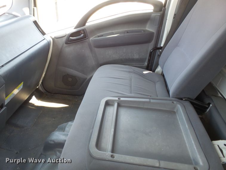 image for item DE2379 2008 Isuzu NPR-HD Crew Cab flatbed truck