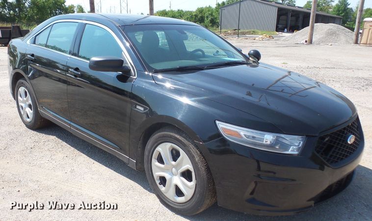 image for item DE2382 2014 Ford Taurus Police