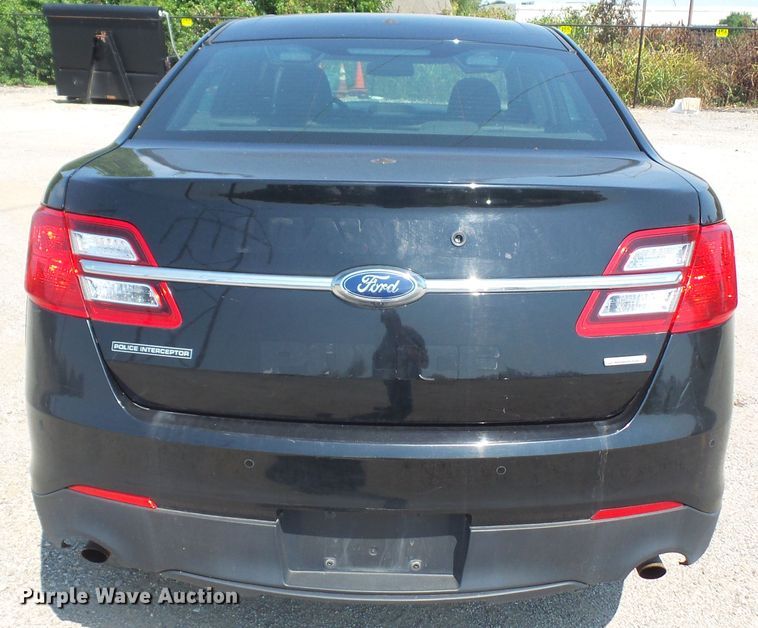 image for item DE2382 2014 Ford Taurus Police