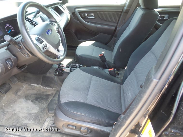 image for item DE2382 2014 Ford Taurus Police