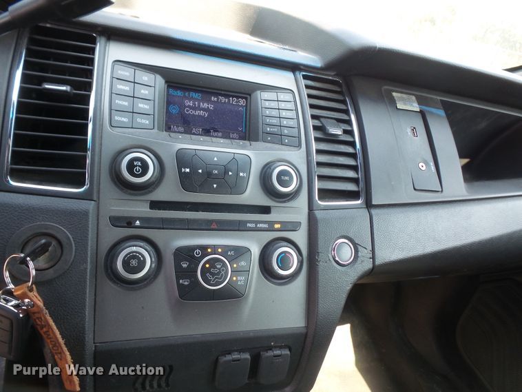 image for item DE2382 2014 Ford Taurus Police