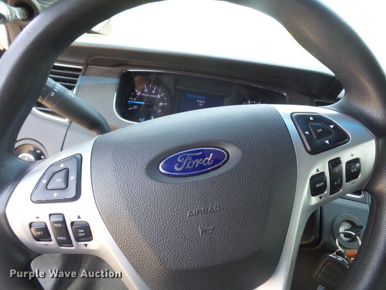 image for item DE2382 2014 Ford Taurus Police