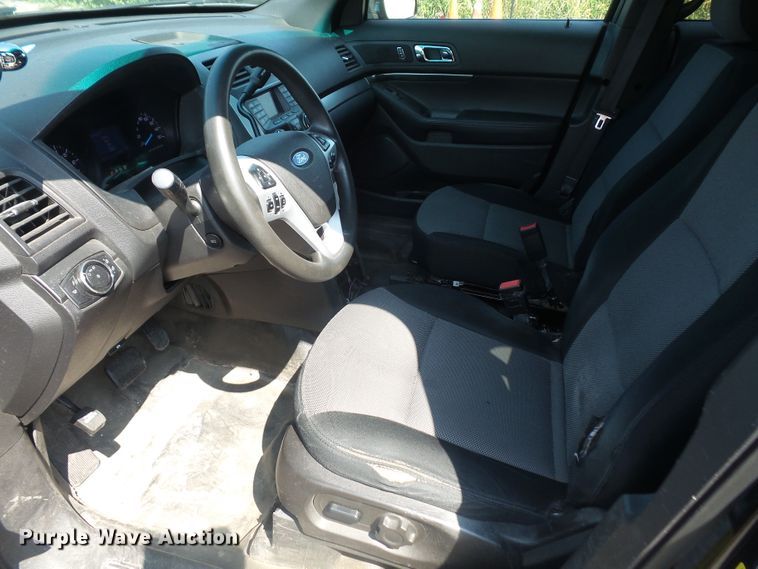 image for item DE2384 2015 Ford Explorer Police SUV