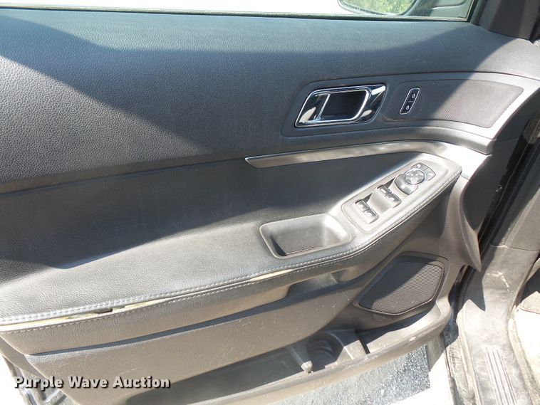 image for item DE2384 2015 Ford Explorer Police SUV