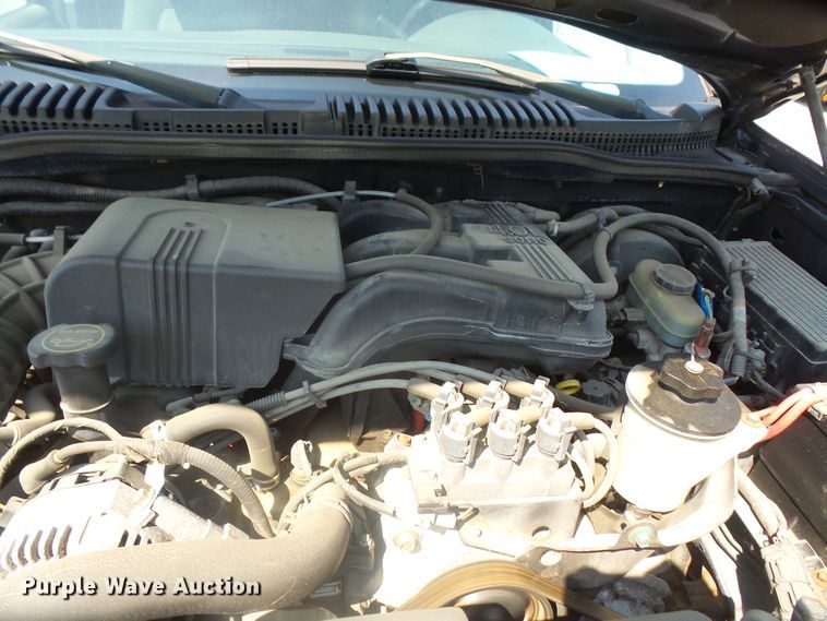 image for item DE2385 2002 Ford Explorer SUV