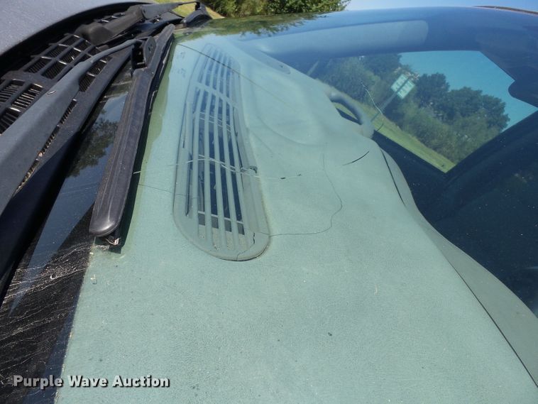 image for item DE7963 2004 Chevrolet Blazer SUV