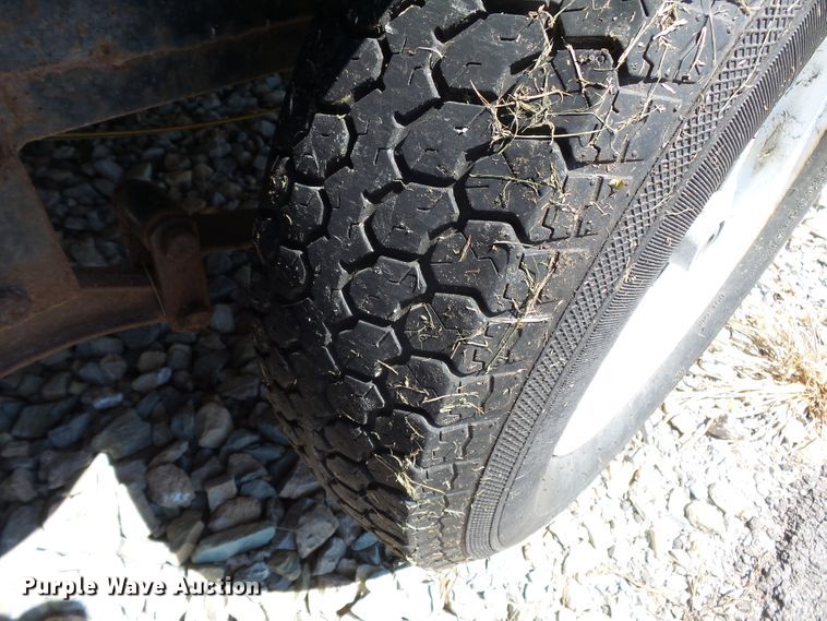 image for item DE7964 2011 Rivercraft utility trailer