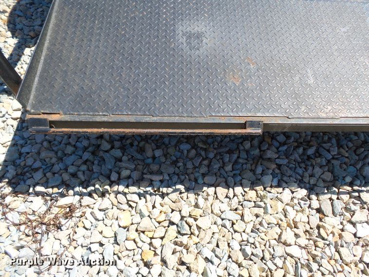 image for item DE7964 2011 Rivercraft utility trailer