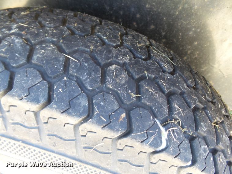 image for item DE7964 2011 Rivercraft utility trailer