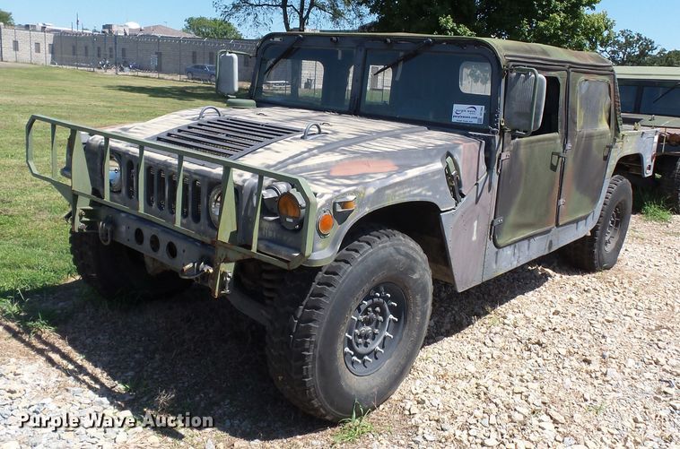 image for item DE7965 1987 Am General Hummer H1 SUV