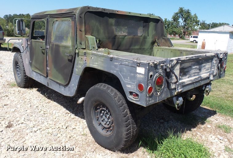 image for item DE7965 1987 Am General Hummer H1 SUV