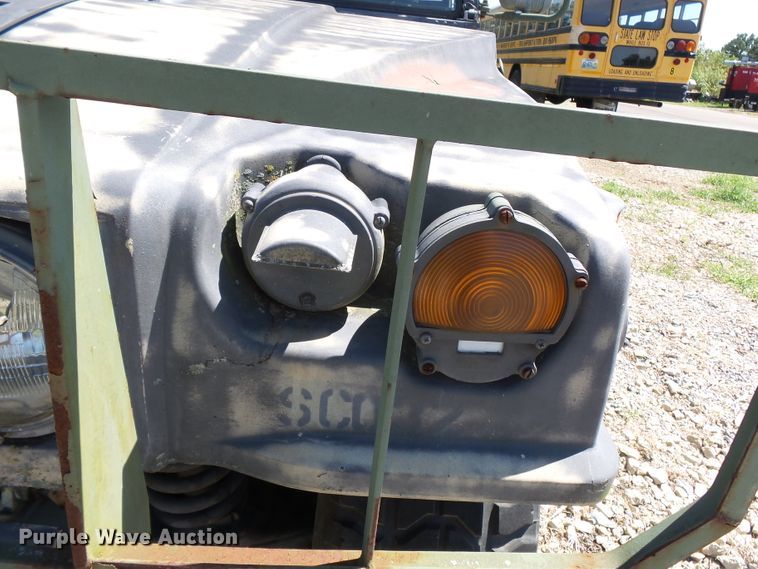 image for item DE7965 1987 Am General Hummer H1 SUV