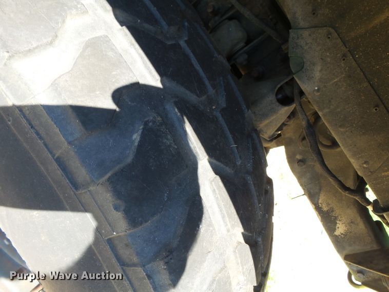 image for item DE7965 1987 Am General Hummer H1 SUV