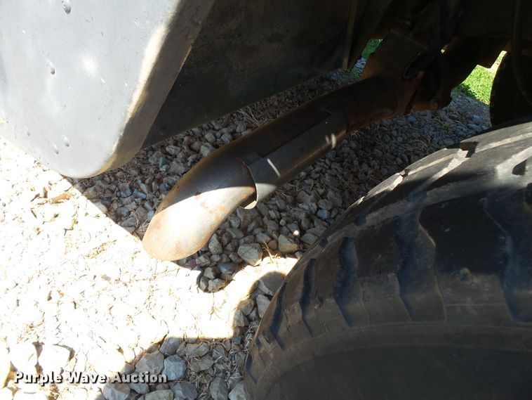 image for item DE7965 1987 Am General Hummer H1 SUV