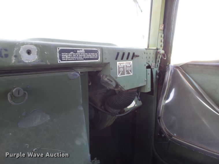 image for item DE7965 1987 Am General Hummer H1 SUV