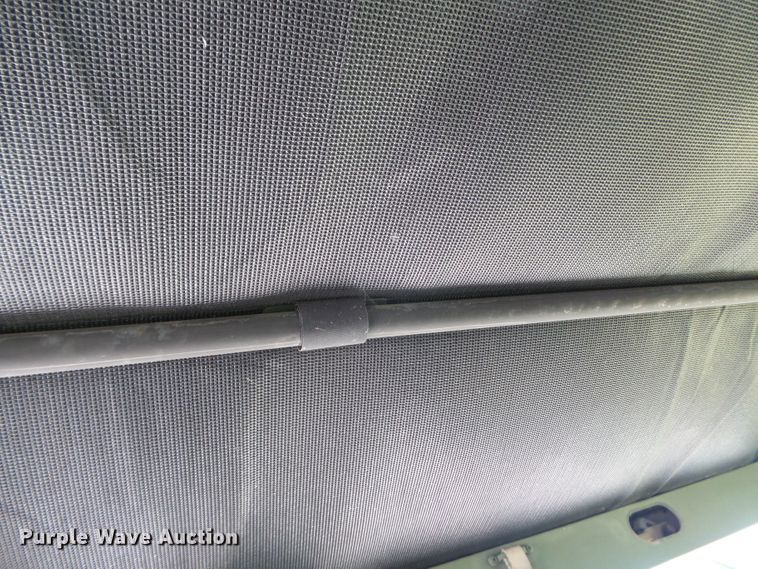 image for item DE7965 1987 Am General Hummer H1 SUV