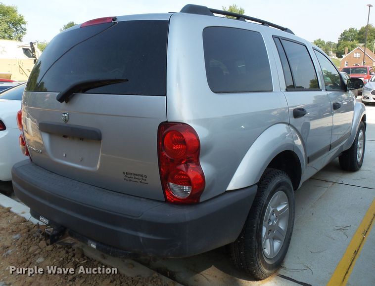 image for item DE7970 2005 Dodge Durango SUV