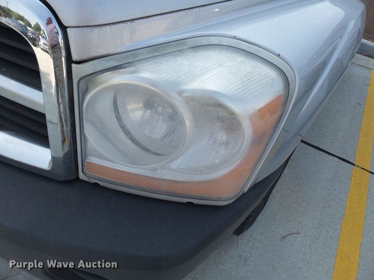 image for item DE7970 2005 Dodge Durango SUV