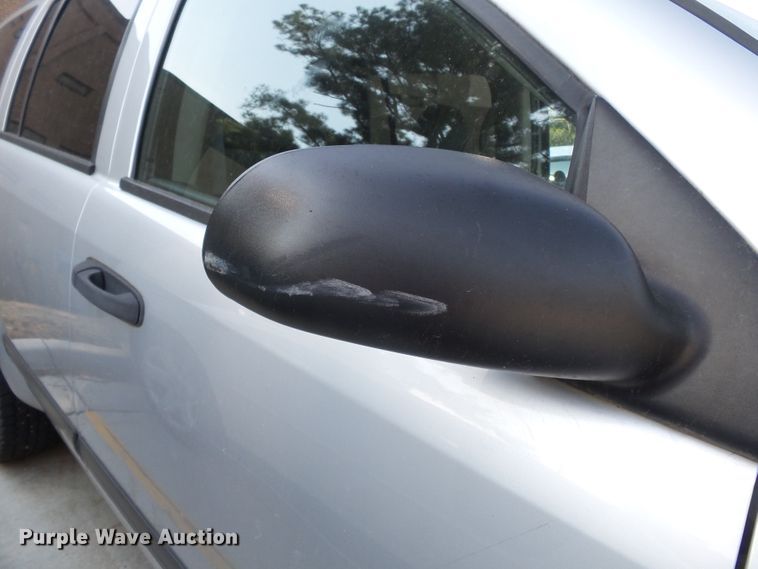 image for item DE7970 2005 Dodge Durango SUV