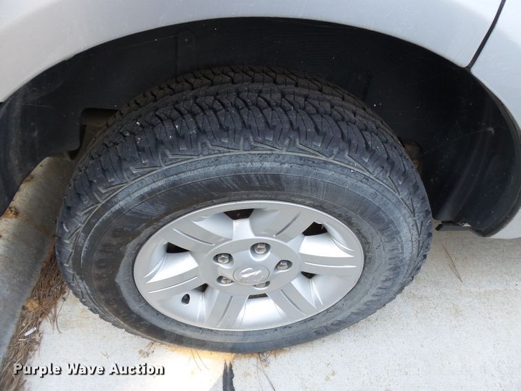 image for item DE7970 2005 Dodge Durango SUV