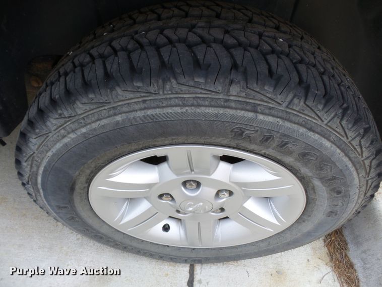 image for item DE7970 2005 Dodge Durango SUV