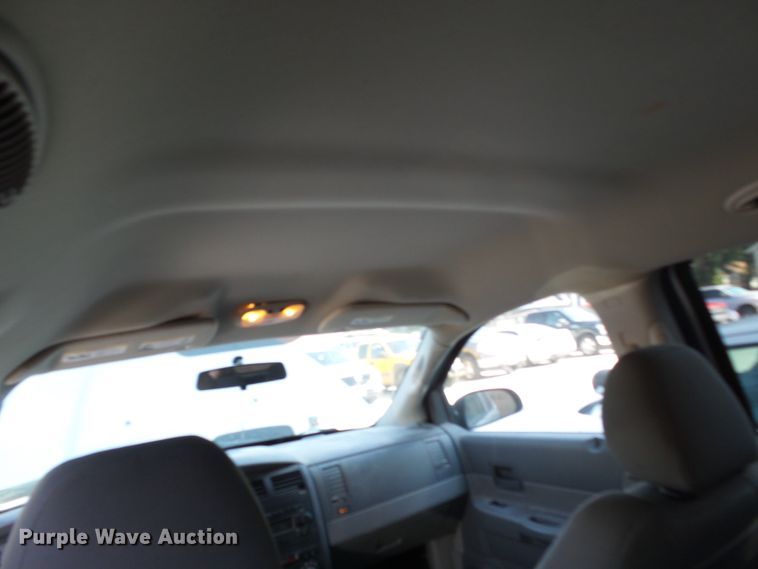 image for item DE7970 2005 Dodge Durango SUV
