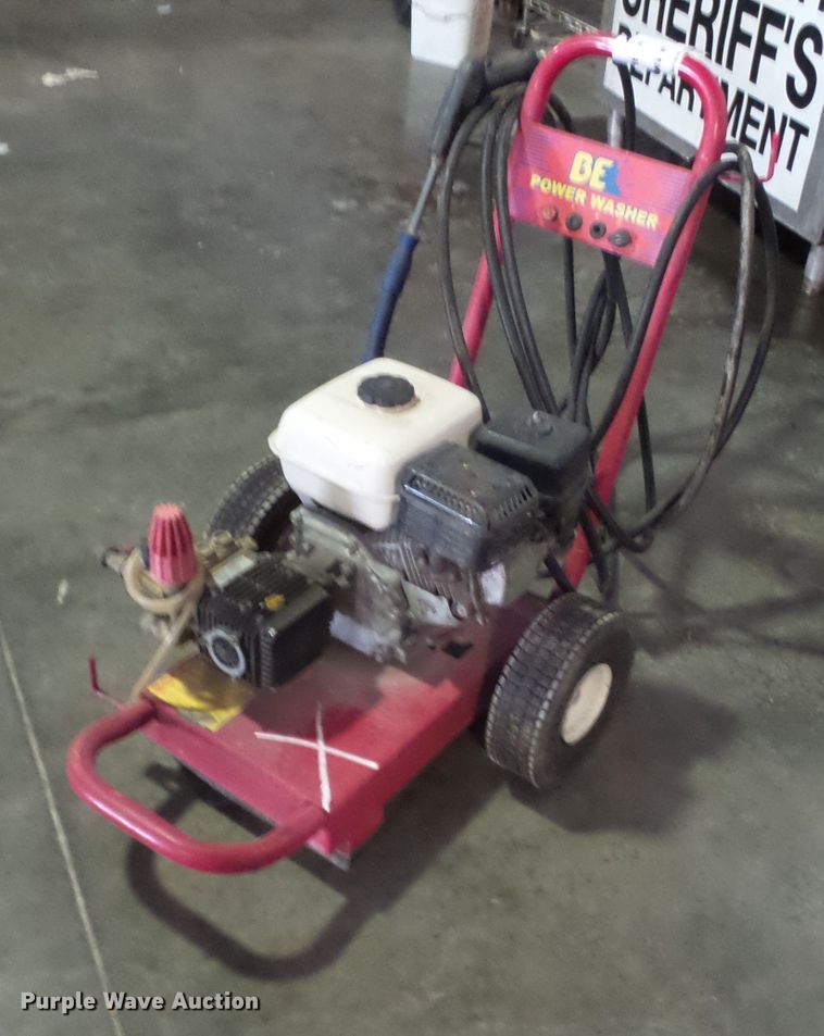 image for item DE7972 (2) pressure washers