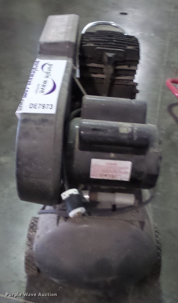 image for item DE7973 Ingersoll Rand LTD3EZ0S air compressor