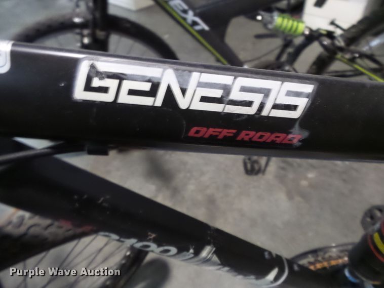 image for item DE7974 (3) bicycles