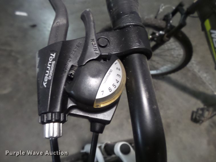 image for item DE7974 (3) bicycles