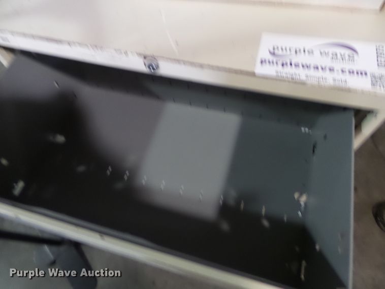 image for item DE7975 Office equipment