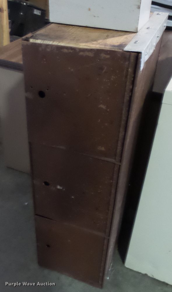 image for item DE7975 Office equipment