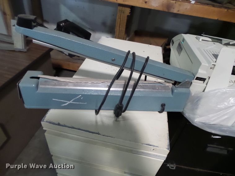 image for item DE7975 Office equipment