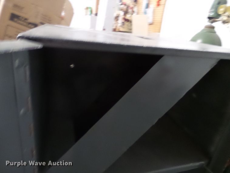 image for item DE7975 Office equipment