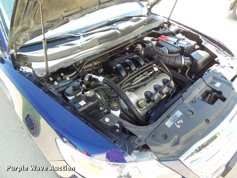 image for item DF0798 2011 Ford Taurus SE