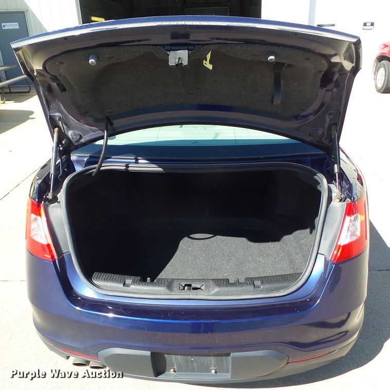 image for item DF0798 2011 Ford Taurus SE