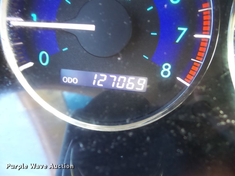 image for item DF0799 2008 Toyota Sienna LE van