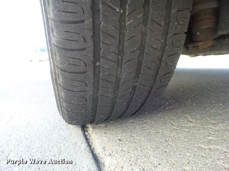 image for item DF0799 2008 Toyota Sienna LE van