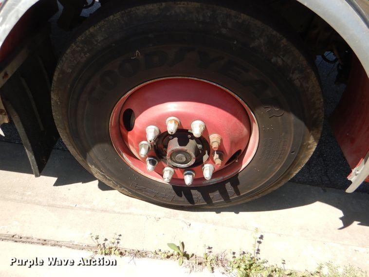 image for item DG1026 1996 E-one fire truck