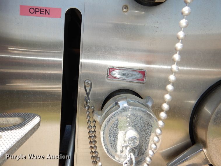 image for item DG1026 1996 E-one fire truck