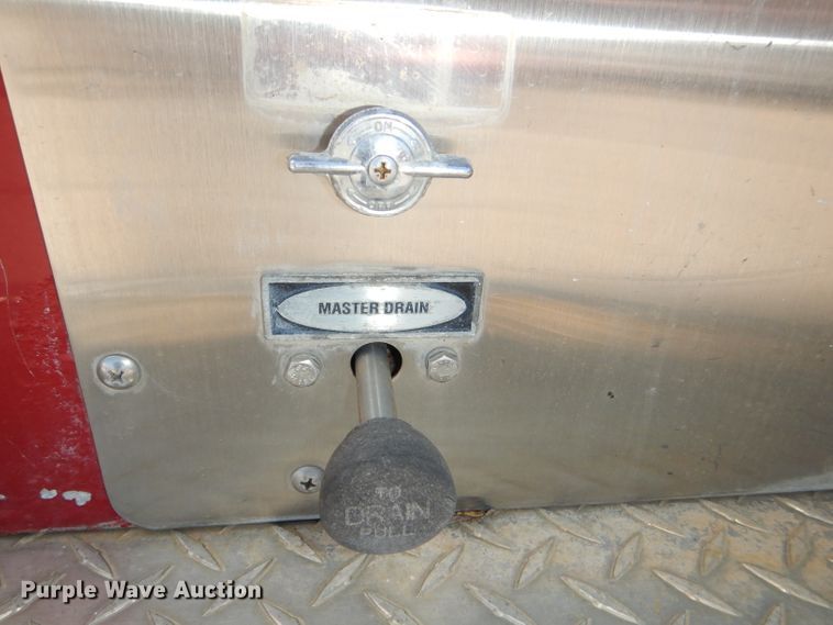 image for item DG1026 1996 E-one fire truck