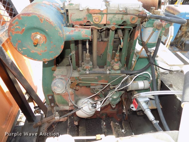 image for item DG2430 1986 Ford F8000 vacuum truck