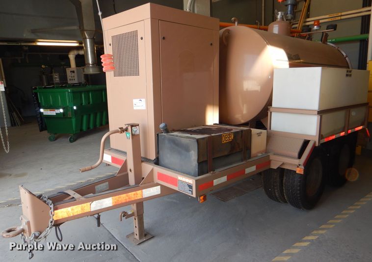 image for item DG4852 2004 Vactron VT-19 tank trailer