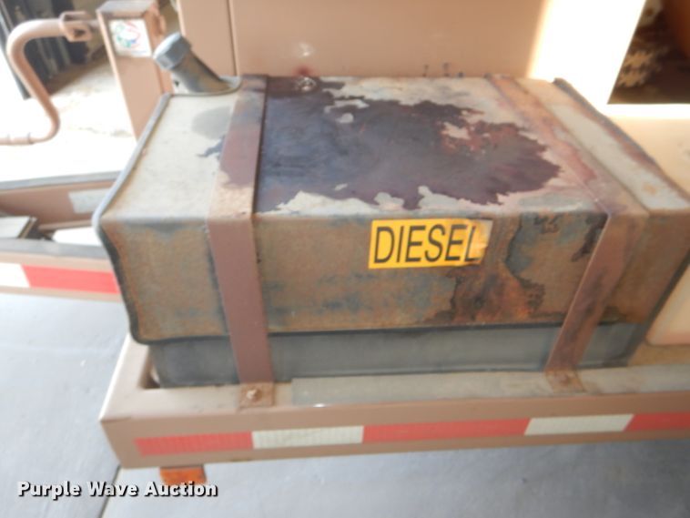 image for item DG4852 2004 Vactron VT-19 tank trailer