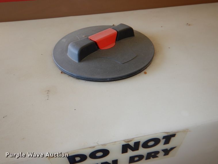 image for item DG4852 2004 Vactron VT-19 tank trailer