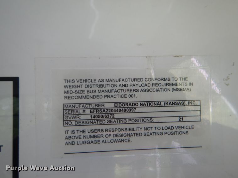 image for item DG4955 2004 Ford Econoline E450 Super Duty shuttle bus