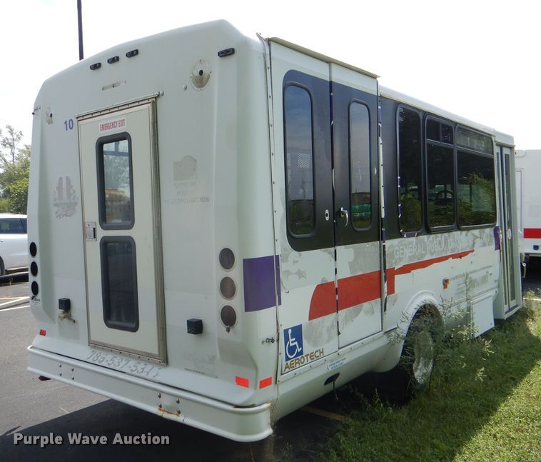 image for item DG4956 2010 Ford Econoline E450 Super Duty shuttle bus