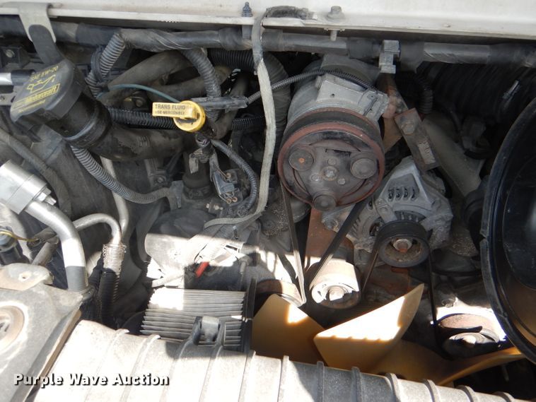 image for item DG4956 2010 Ford Econoline E450 Super Duty shuttle bus