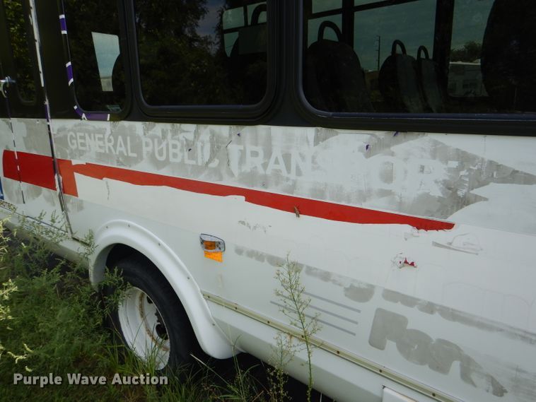 image for item DG4956 2010 Ford Econoline E450 Super Duty shuttle bus